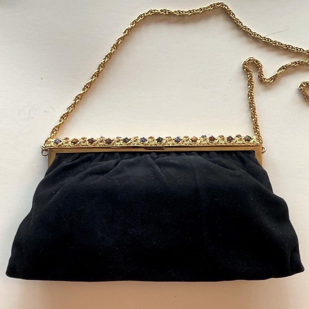 Vintage black sueded fabric with gold tone jeweled clap n short chain & pouch